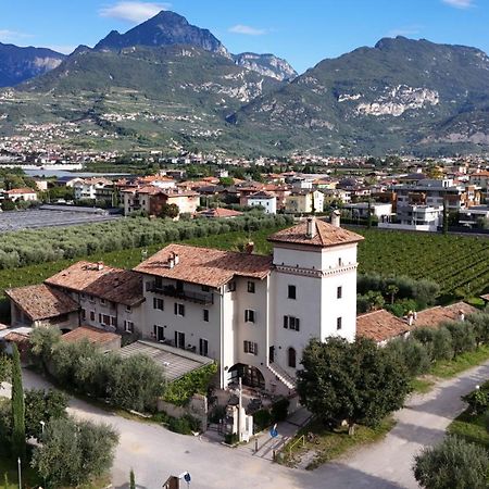 Residence La Colombera Riva del Garda Eksteriør billede