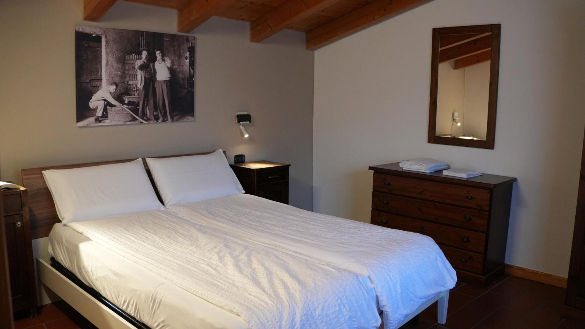Residence La Colombera Riva del Garda Værelse billede