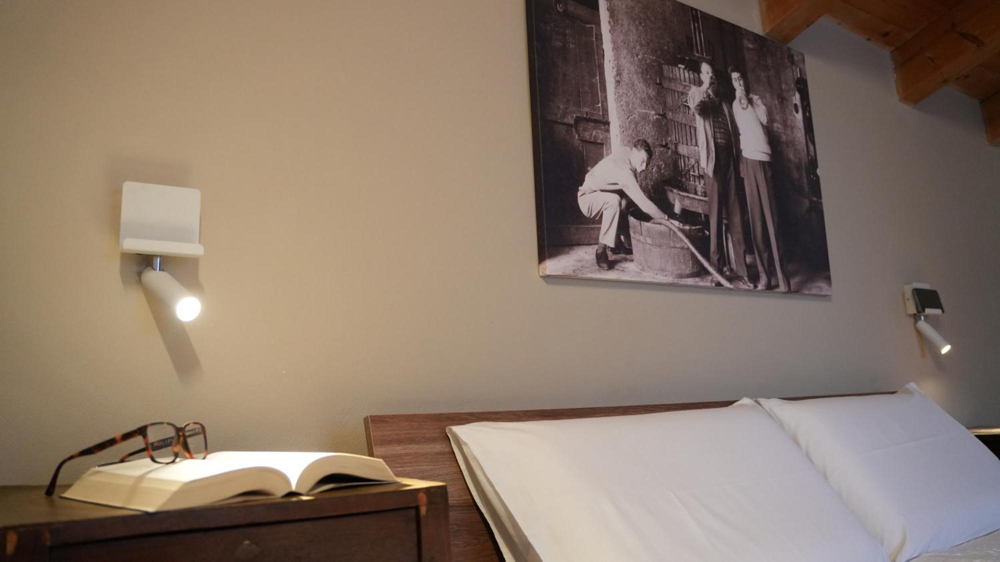 Residence La Colombera Riva del Garda Værelse billede