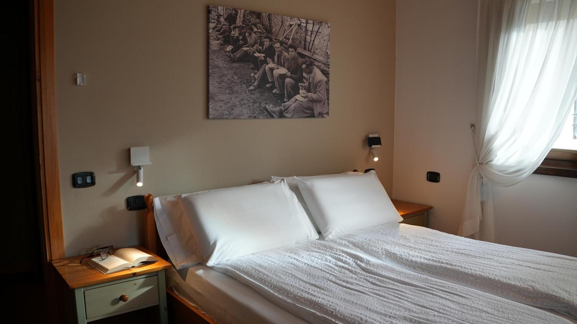 Residence La Colombera Riva del Garda Værelse billede
